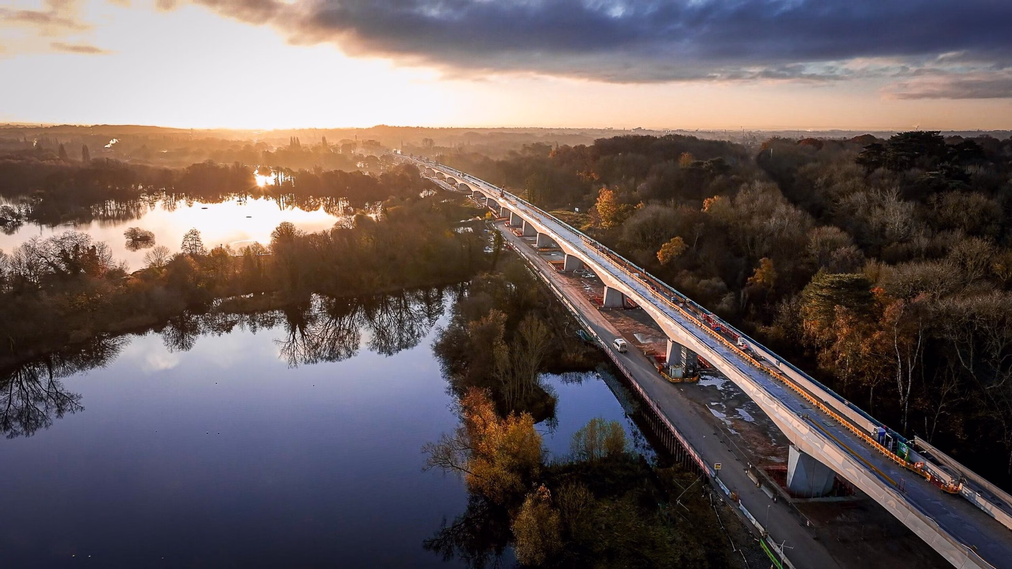 HS2 Completes UK's Longest Rail Bridge | Railway-News HS2 Completes UK's Longest Rail Bridge | Railway-News